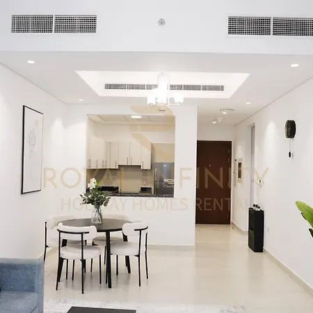 Furnished 1Bedroom Apartment Equipped Kitchen Near Airport & Metro Idea For Family And Business دبي المظهر الخارجي الصورة